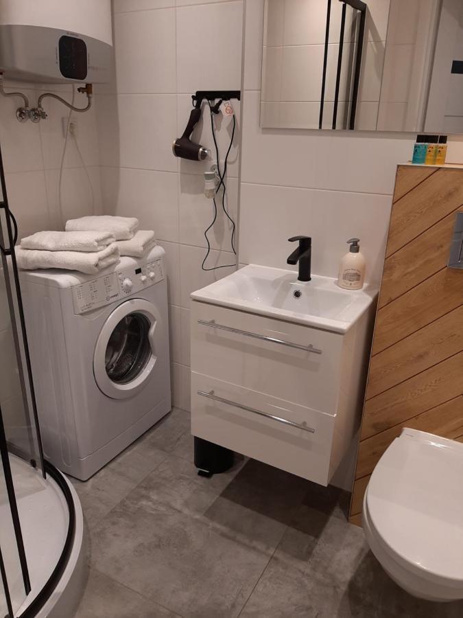 Kawalerka 28M Salon Z Kuchnia Centrum Новы Сонч Экстерьер фото